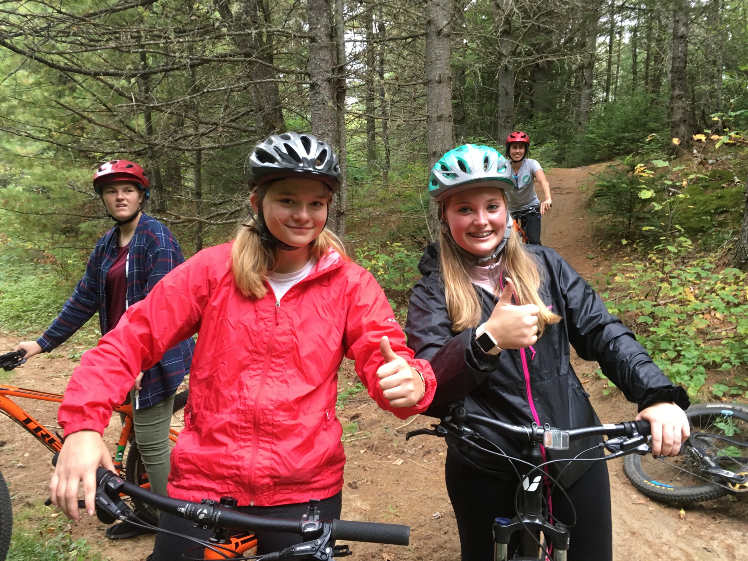 Students giving a thumbs up at Kingdom Trails