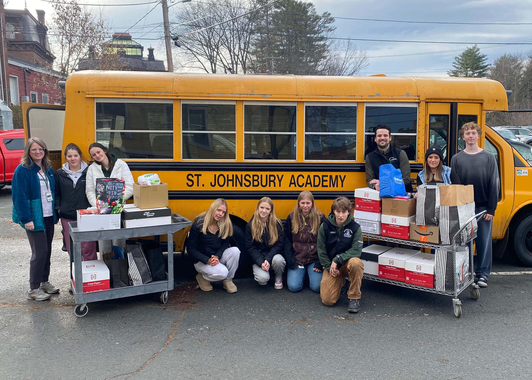students with food donations