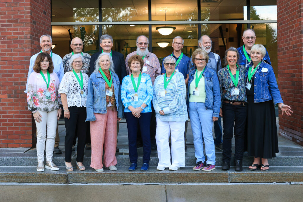 alumni group photo