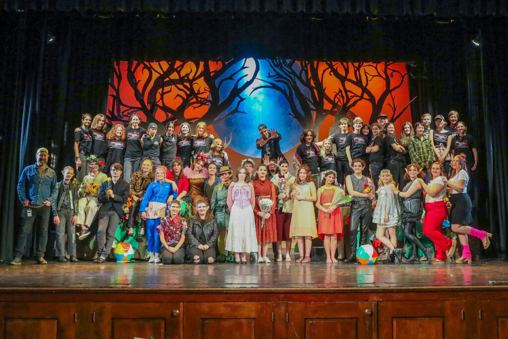 Group photo of cast and crew